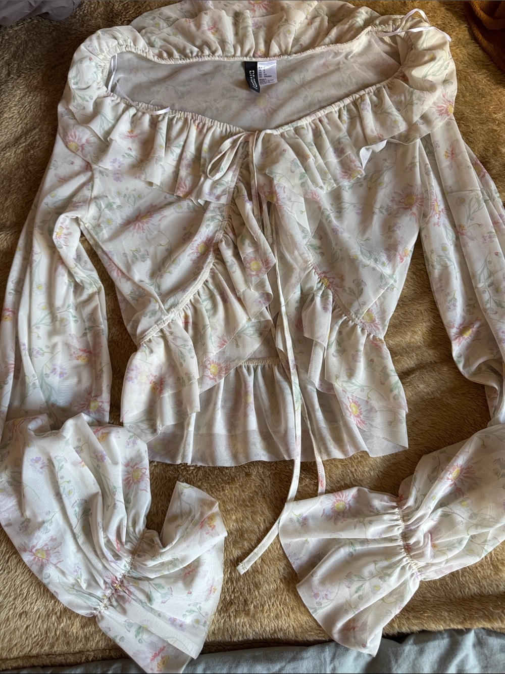 Ivory flowers elegant crop ruffles size S new
